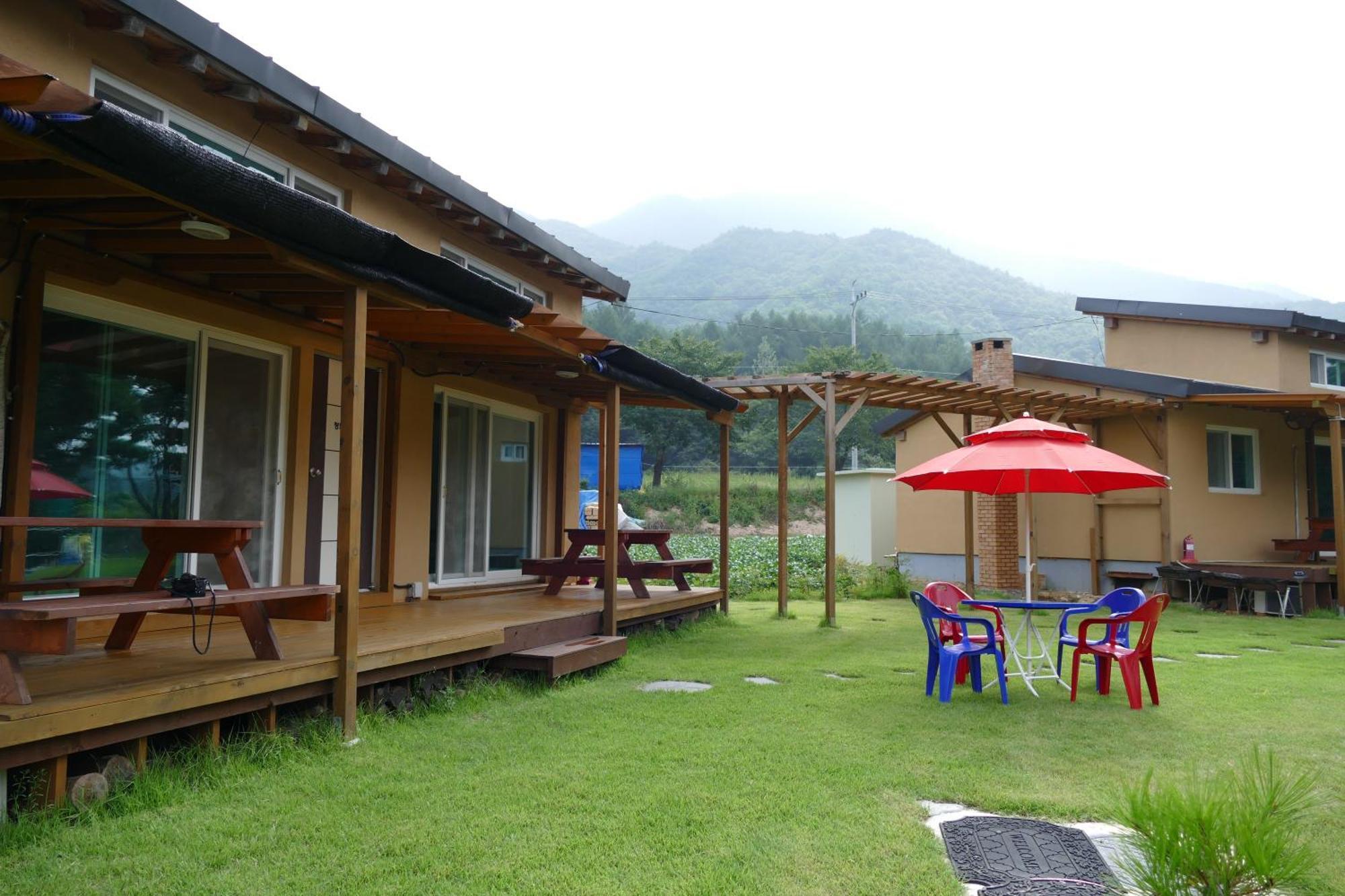 Hotel Sangju Yeoyurounhwangtojib Pensyeon Exteriér fotografie